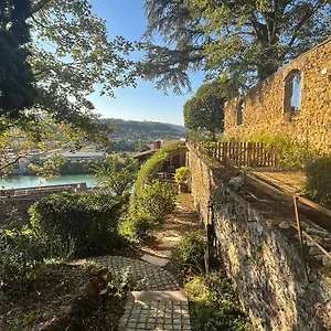 la-batie.hotels-rhonealpes.com/